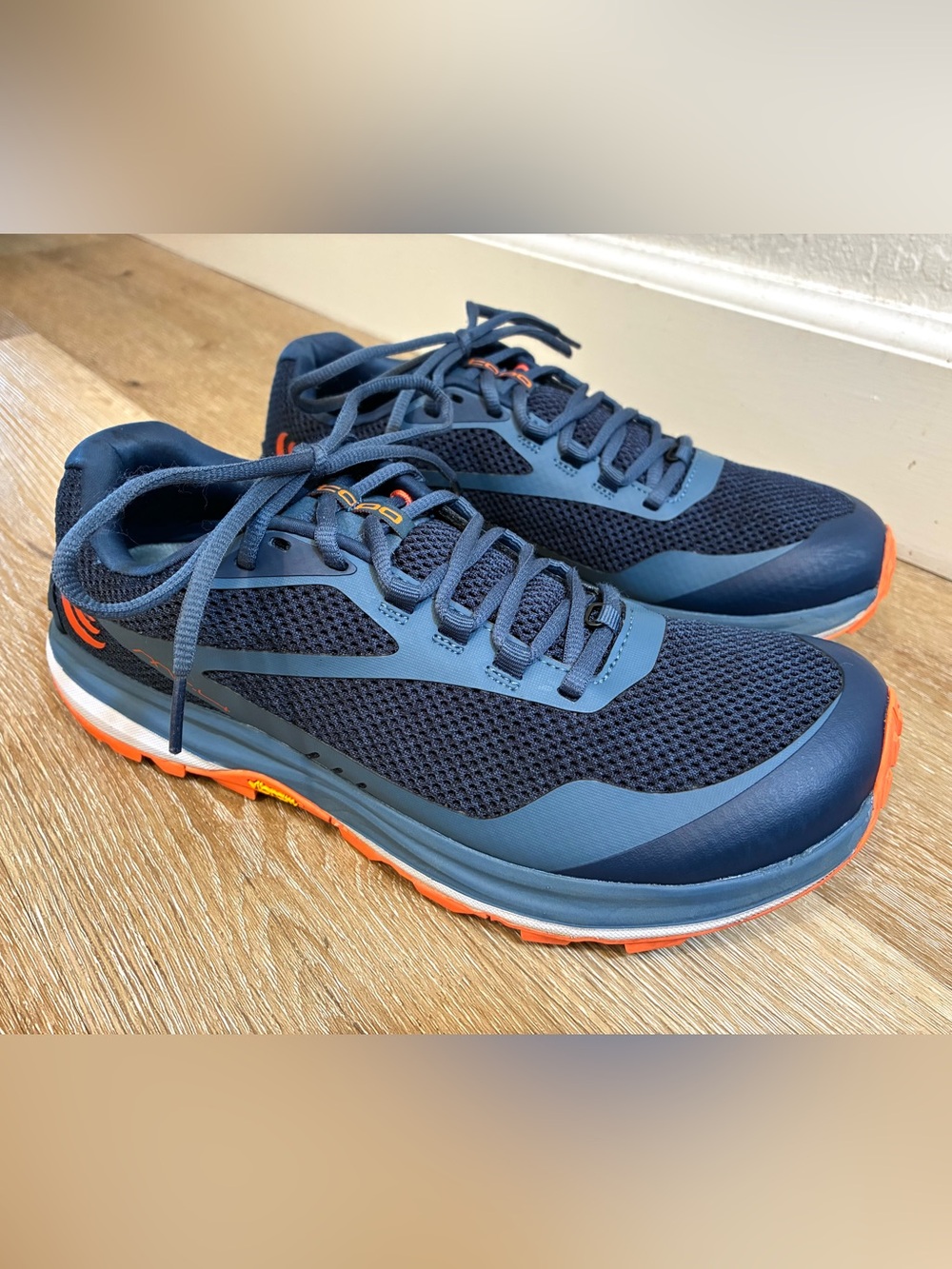Topo Athletic MT-4 Trail Running Navy Dark Blue Women’s Shoes US 10 UK 8 EU 42